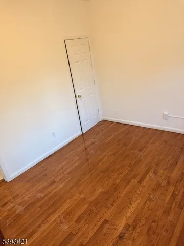 $1,800 | 403 South Clinton Street, East Orange, NJ 07018