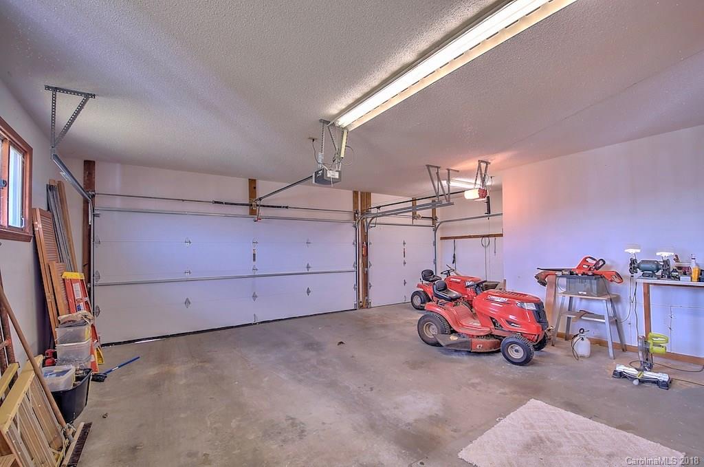 327 Rockledge Road, Unit 38 39 Spruce Pine, NC 28777 - Photo 26 of 36 Gallery Image 26