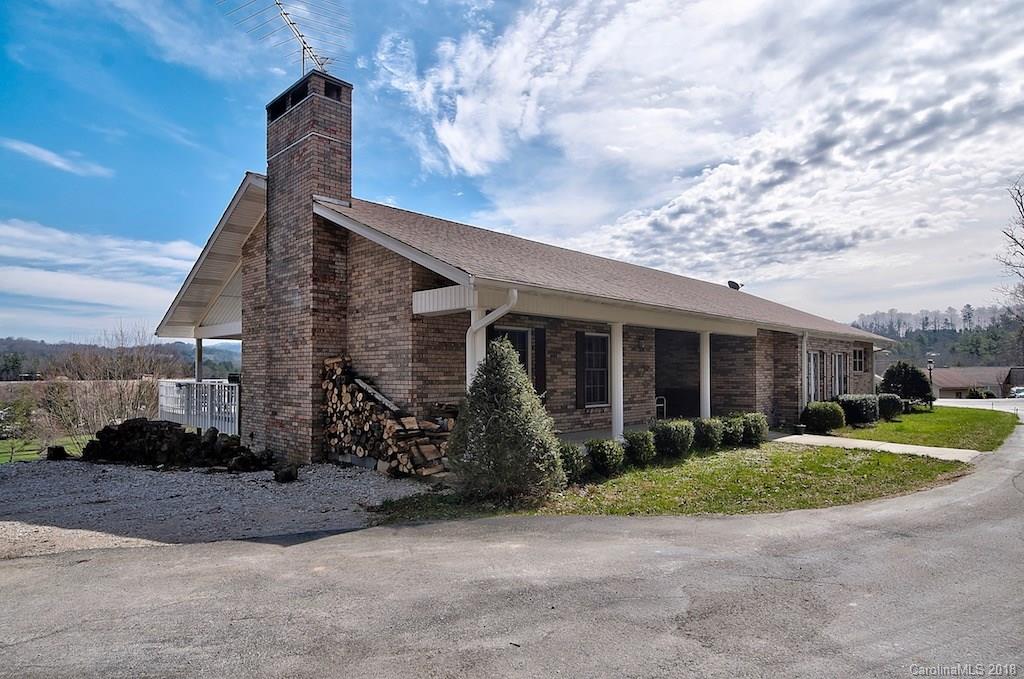 327 Rockledge Road, Unit 38 39 Spruce Pine, NC 28777 - Photo 33 of 36 Gallery Image 33