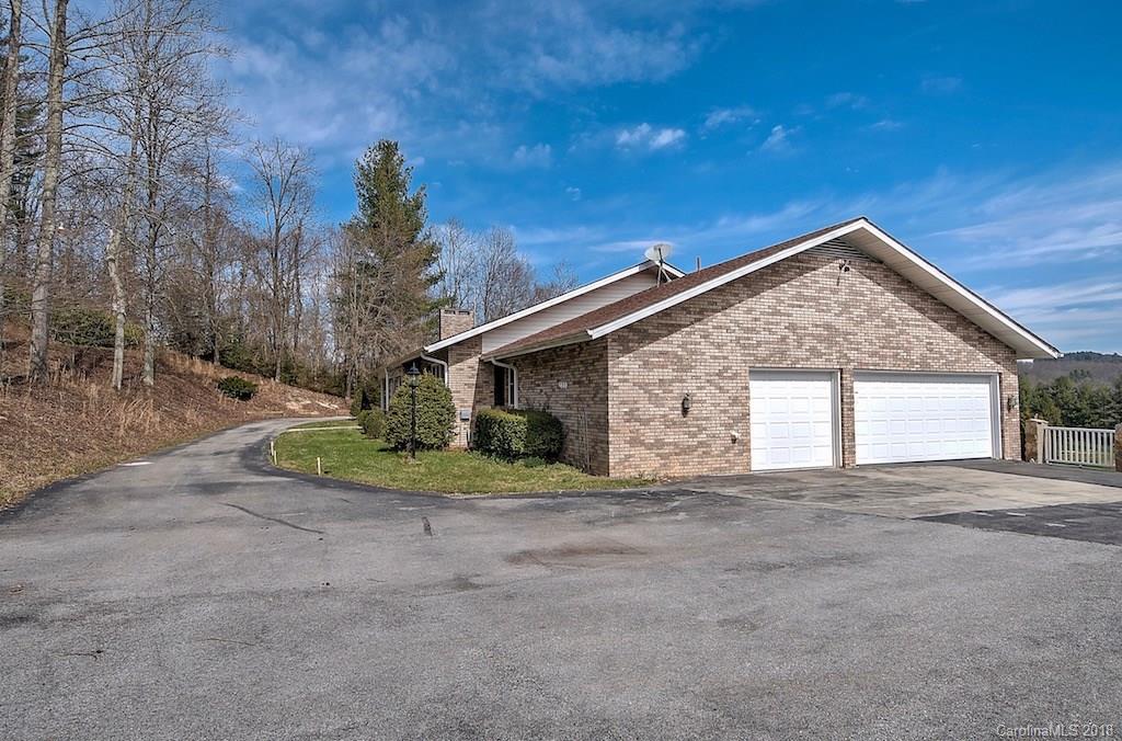 327 Rockledge Road, Unit 38 39 Spruce Pine, NC 28777 - Photo 34 of 36 Gallery Image 34