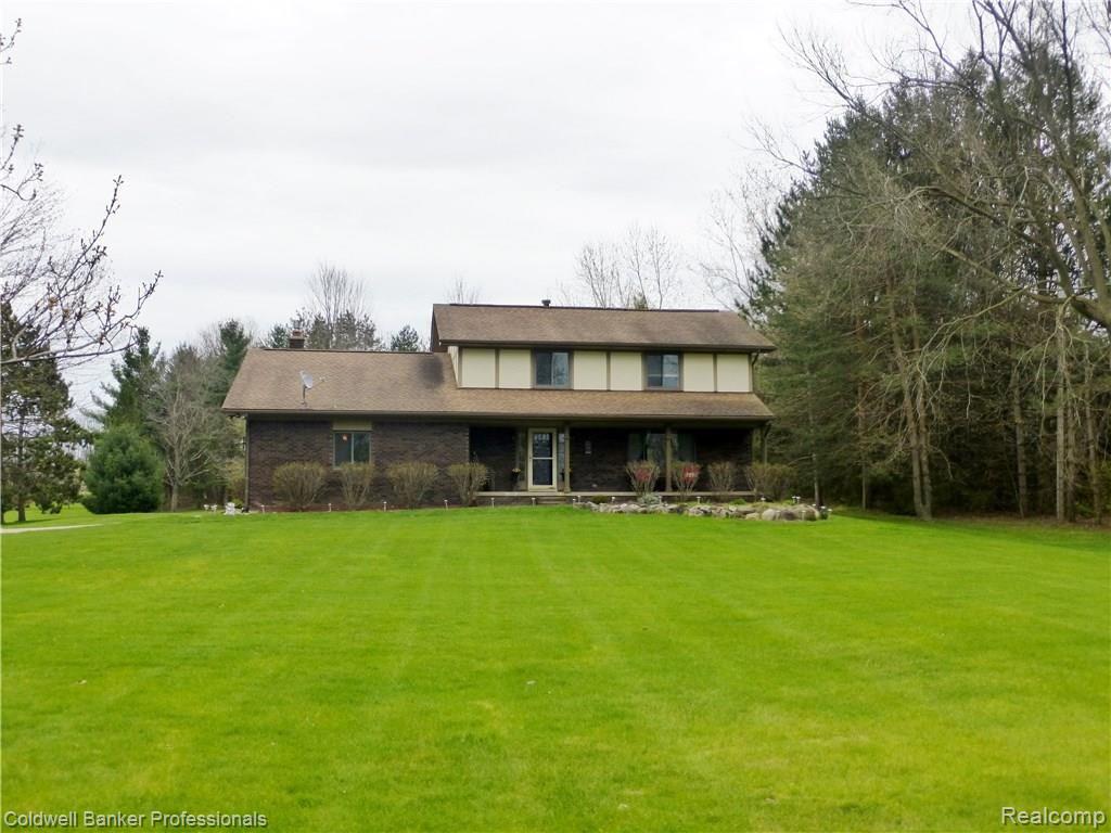 9550 Pine Knob Road Clarkston, MI 48348 - Photo 33 of 38 29.JPG