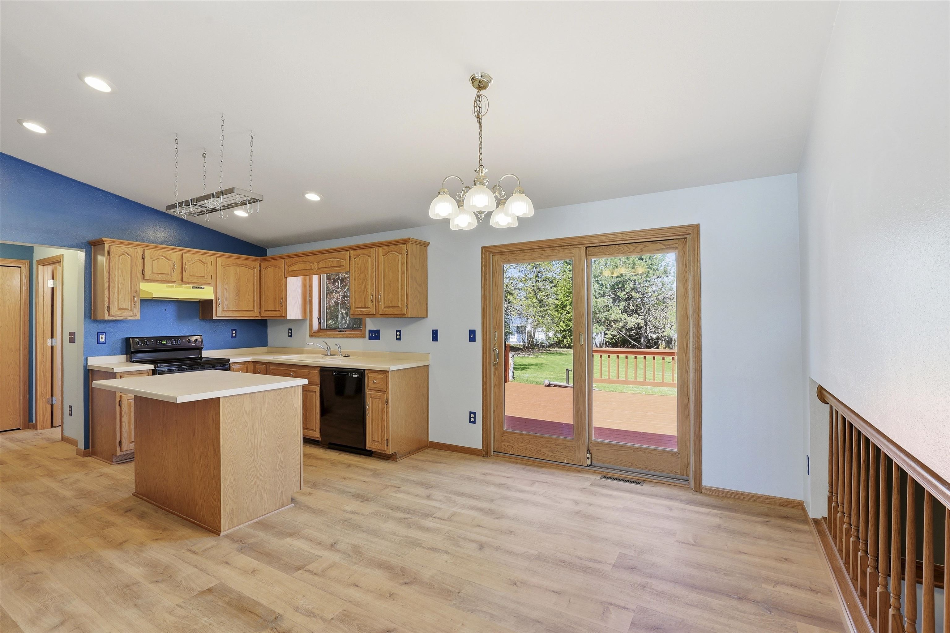 W2944 Northbrook Court Appleton, WI 54915 - Photo 2 of 35