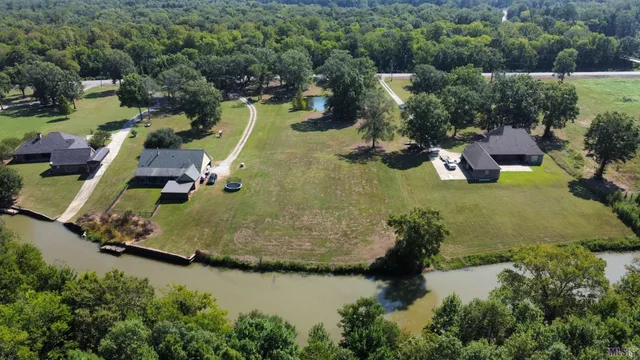 $154,500 | 841 Poydras Bayou Drive, Port Allen, LA 70767