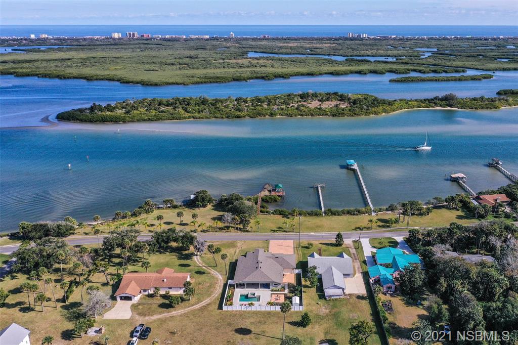 914 South Riverside Drive Edgewater, FL 32132 - Photo 1 of 49 Gallery Image 1