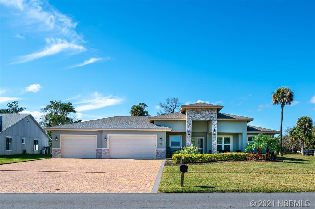 914 South Riverside Drive Edgewater, FL 32132 - Photo 2 of 49 Gallery Image 2