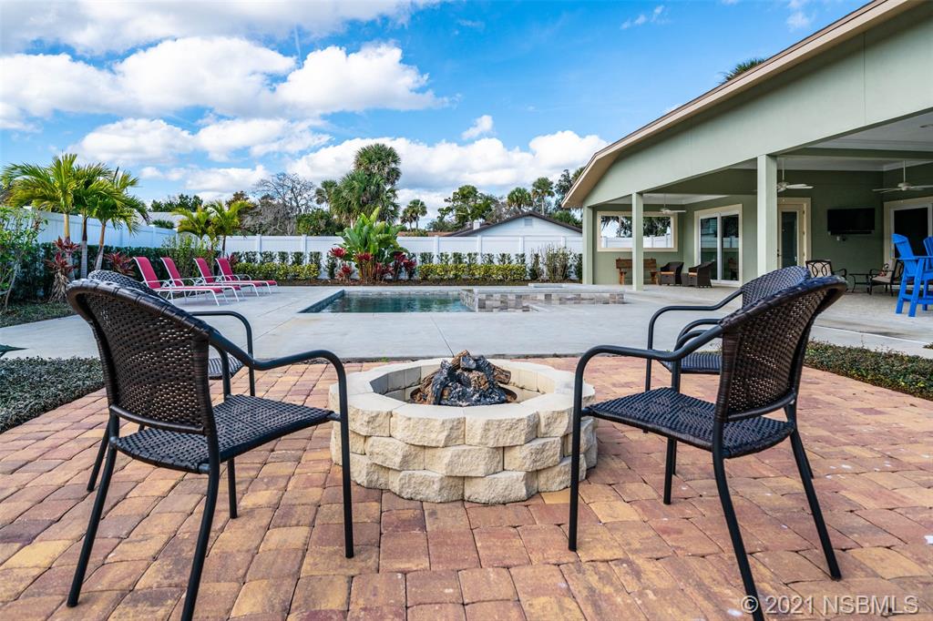 914 South Riverside Drive Edgewater, FL 32132 - Photo 16 of 49 Gallery Image 16