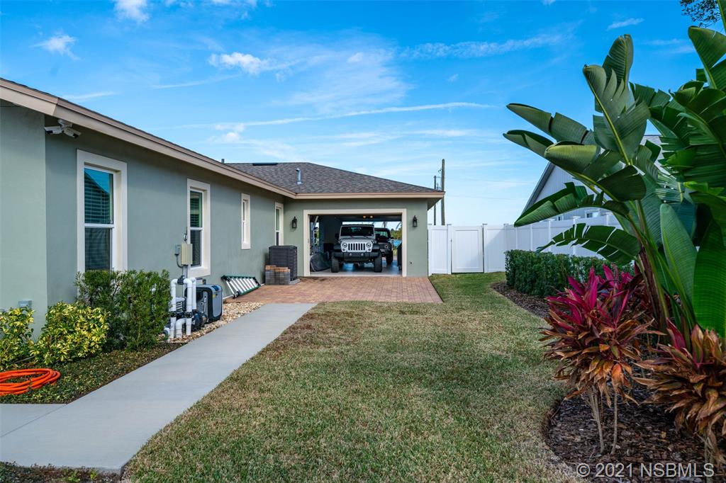 914 South Riverside Drive Edgewater, FL 32132 - Photo 17 of 49 Gallery Image 17