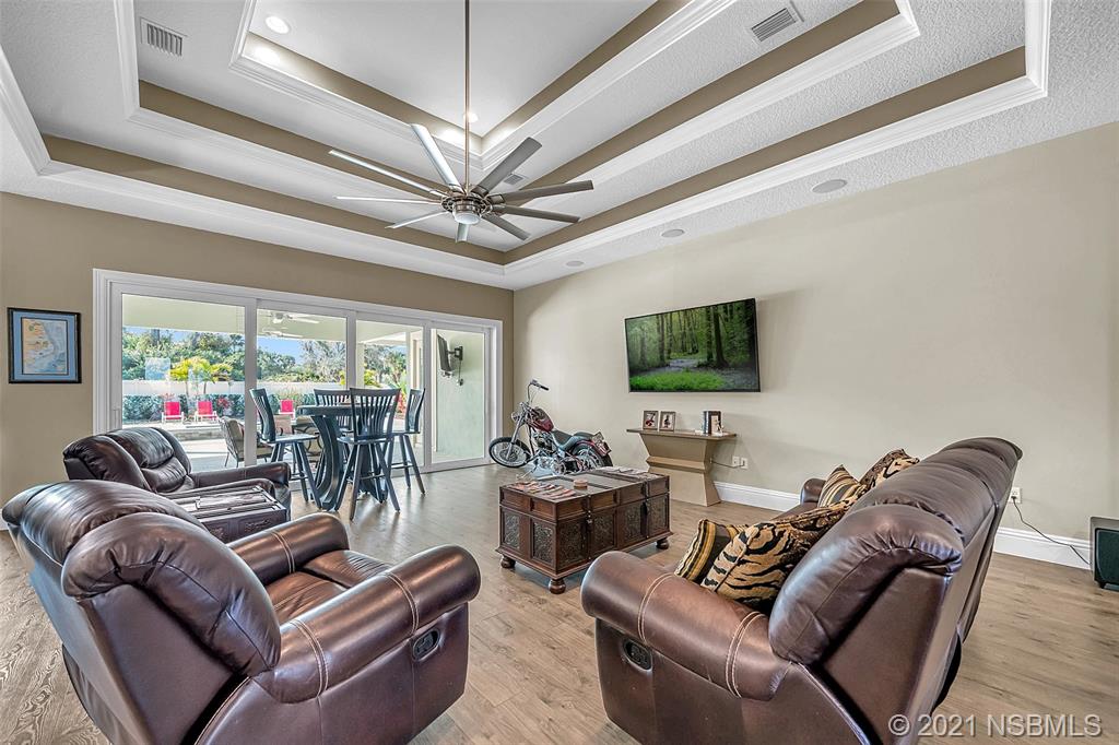 914 South Riverside Drive Edgewater, FL 32132 - Photo 24 of 49 Gallery Image 24