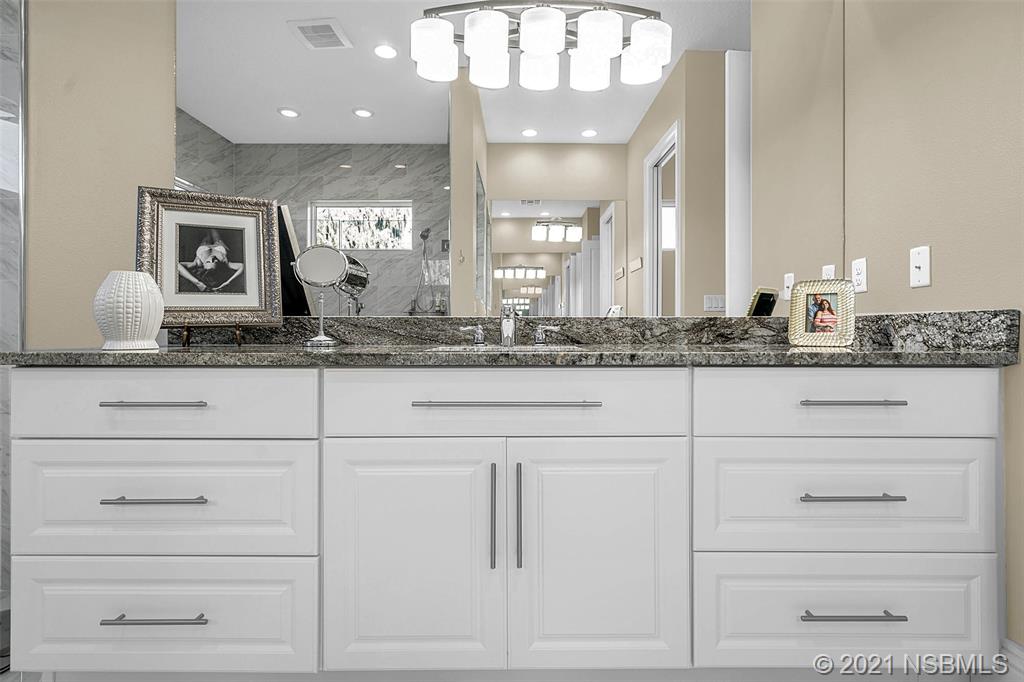 914 South Riverside Drive Edgewater, FL 32132 - Photo 33 of 49 Gallery Image 33