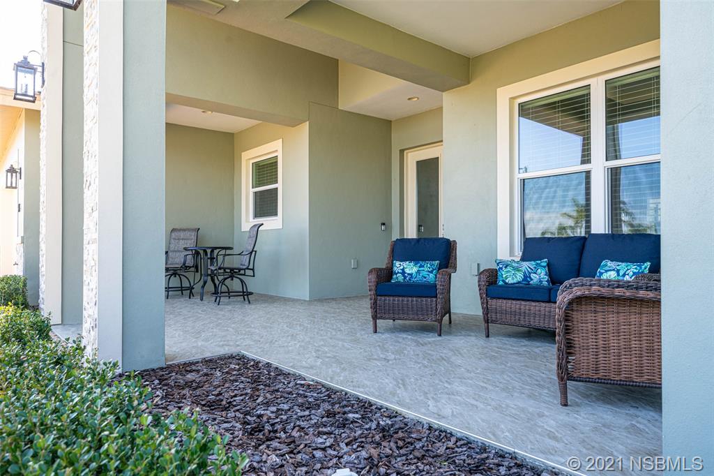 914 South Riverside Drive Edgewater, FL 32132 - Photo 5 of 49 Gallery Image 5