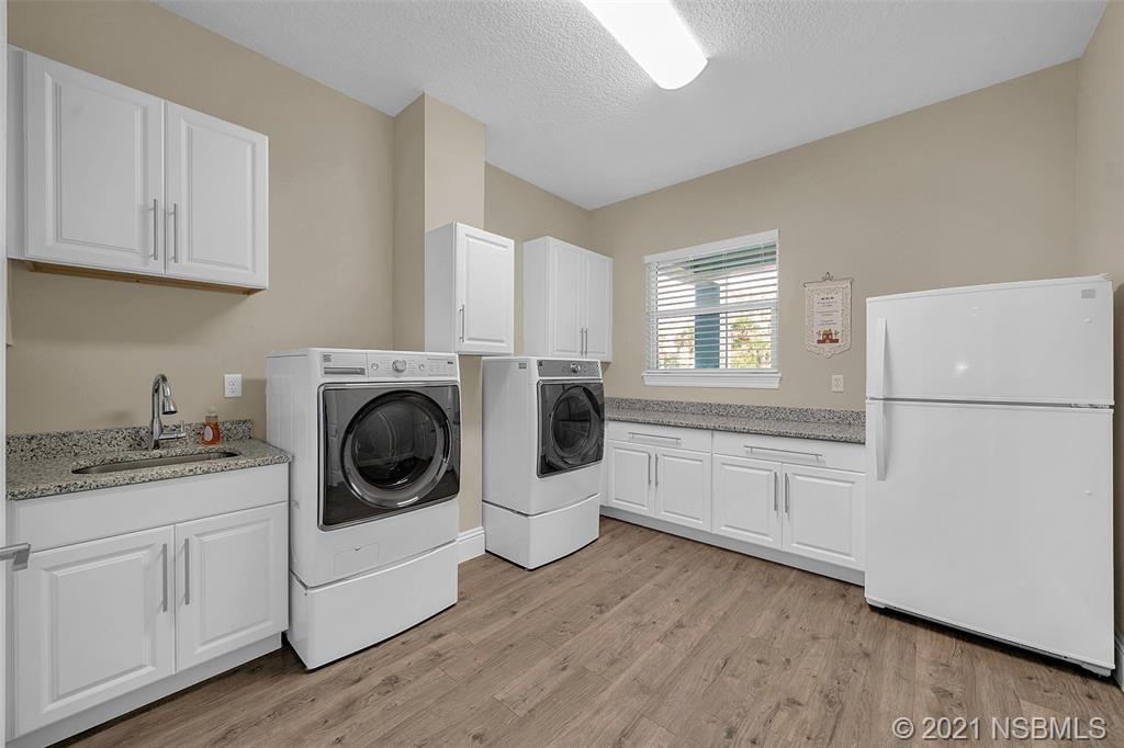 914 South Riverside Drive Edgewater, FL 32132 - Photo 41 of 49 Gallery Image 41