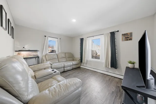 $527,500 | 46 Pelham Street, Methuen, MA 01844