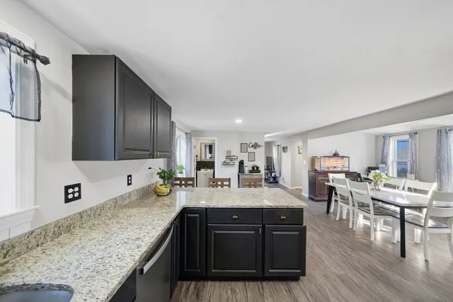 $527,500 | 46 Pelham Street, Methuen, MA 01844