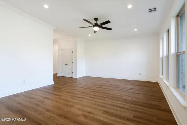 $285,000 | 98 Margaret Lucia Drive, Maurice, LA 70555