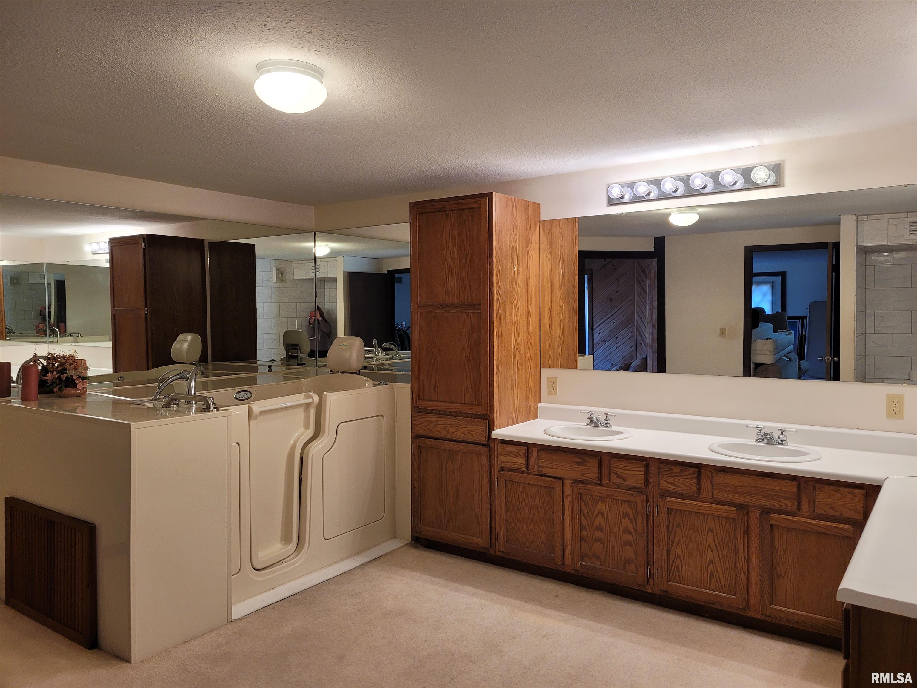 5106 East Richview Road Mount Vernon, IL 62864 - Photo 15 of 32 Gallery Image 15