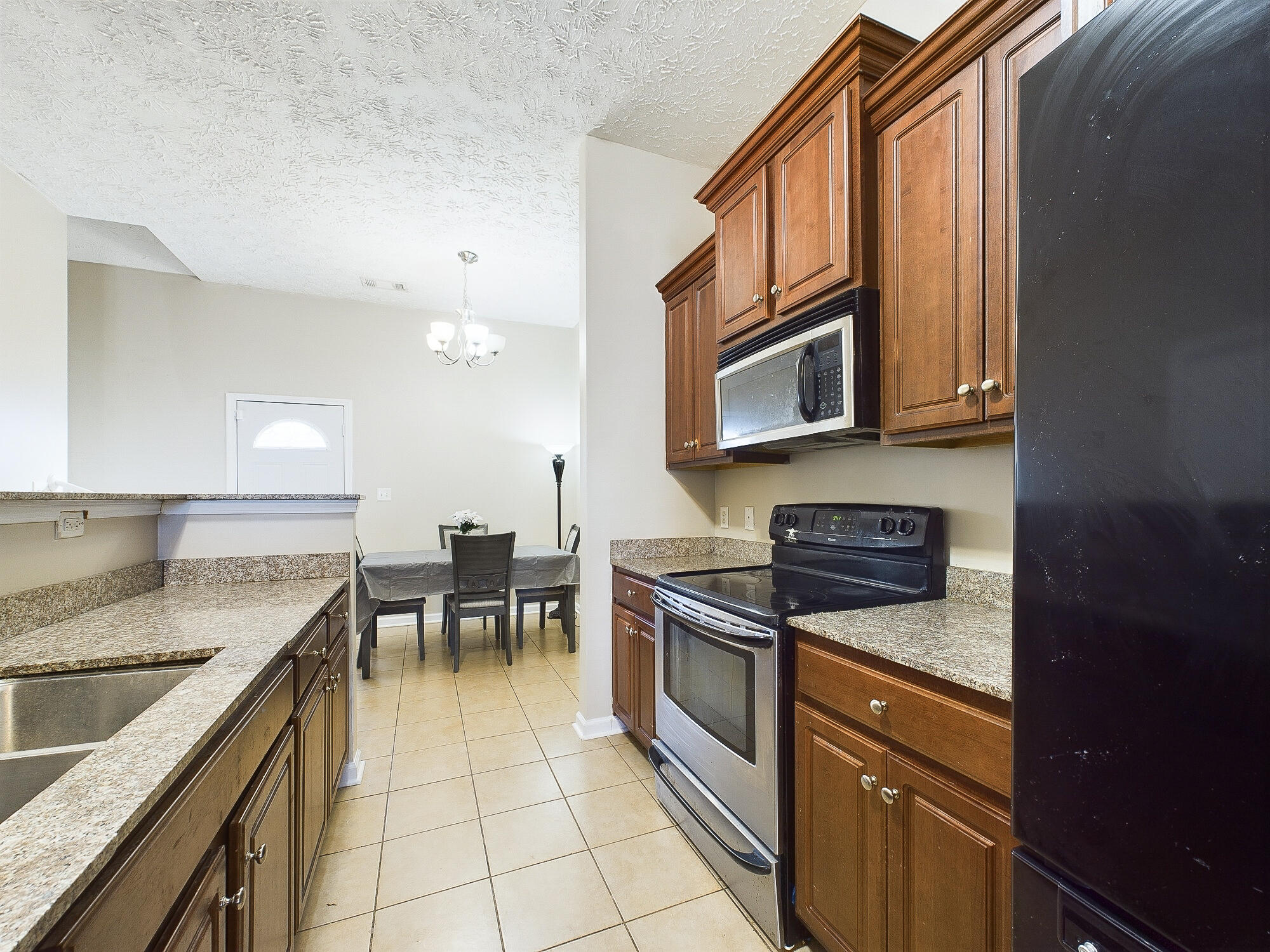 487 Tropical Way Freeport, FL 32439 - Photo 12 of 21 Kitchen