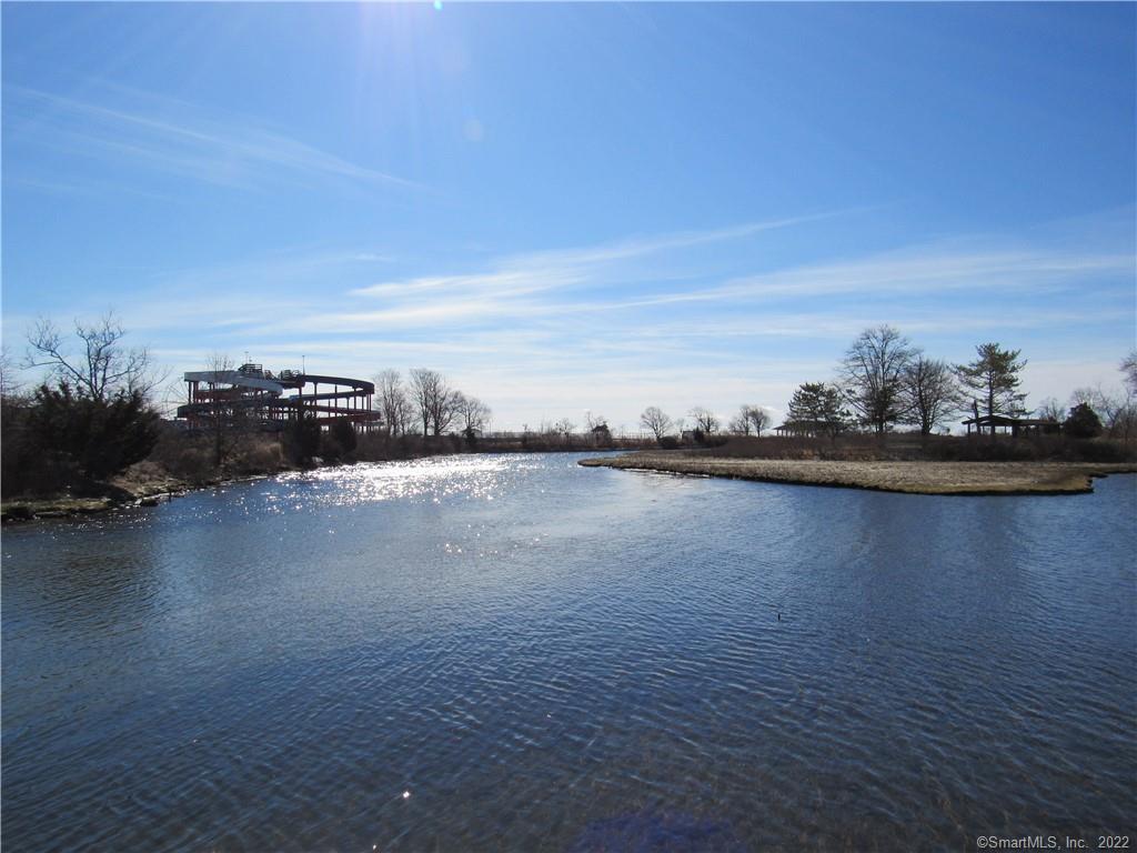 4 Ridgewood Avenue Waterford, CT 06385 - Photo 1 of 8