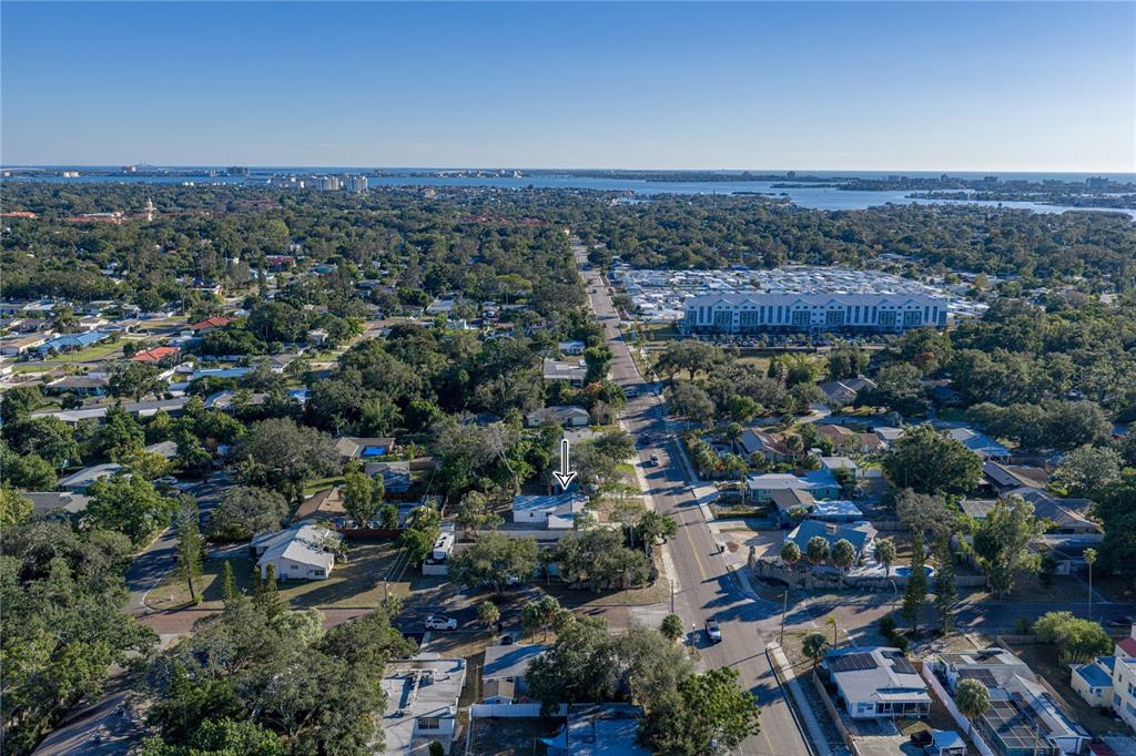 542 64th Street South St. Petersburg, FL 33707 - Photo 48 of 53 an aerial view of a city