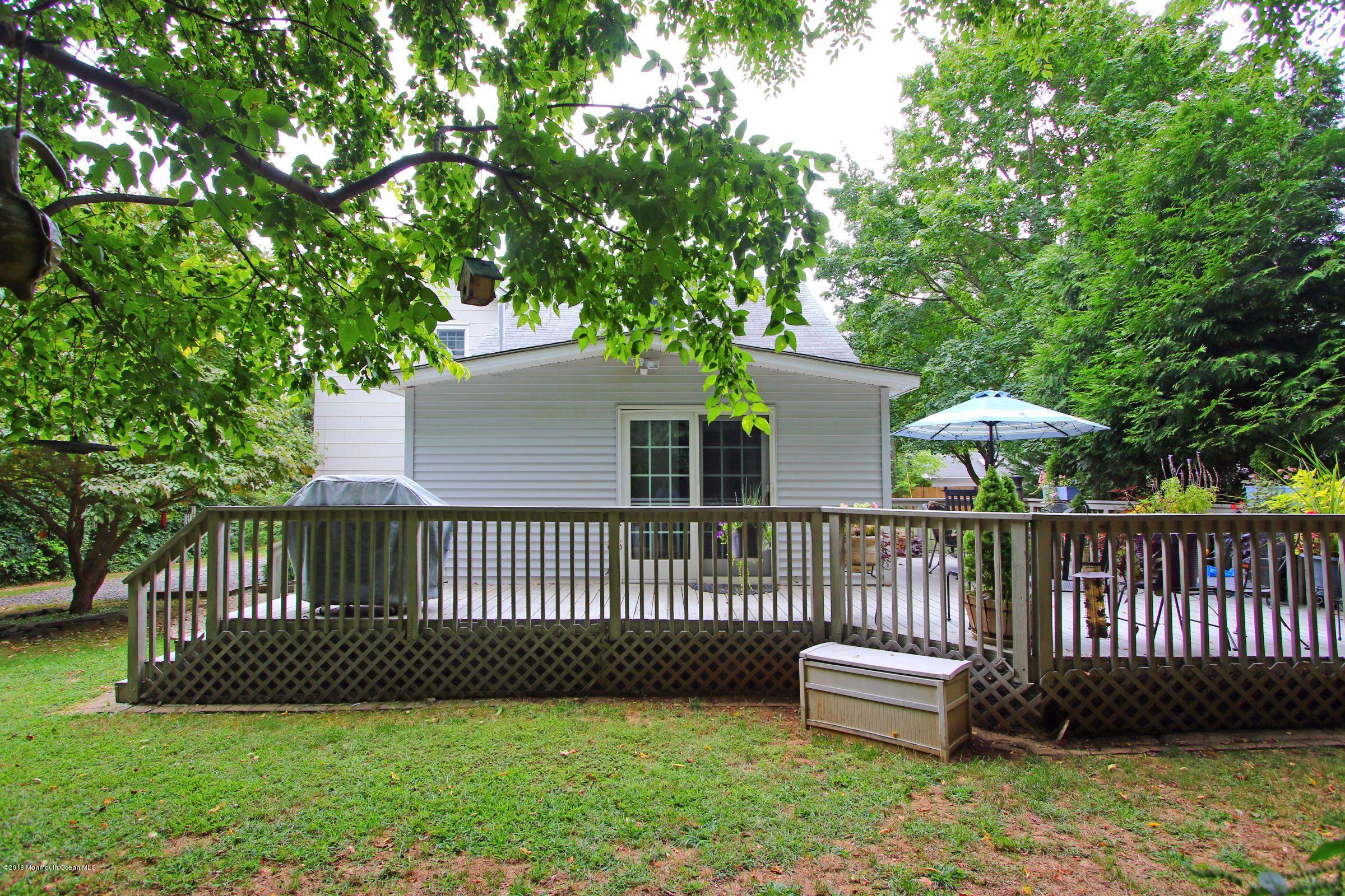 94 Oak Hill Road Red Bank, NJ 07701 - Photo 21 of 26 another view of deck