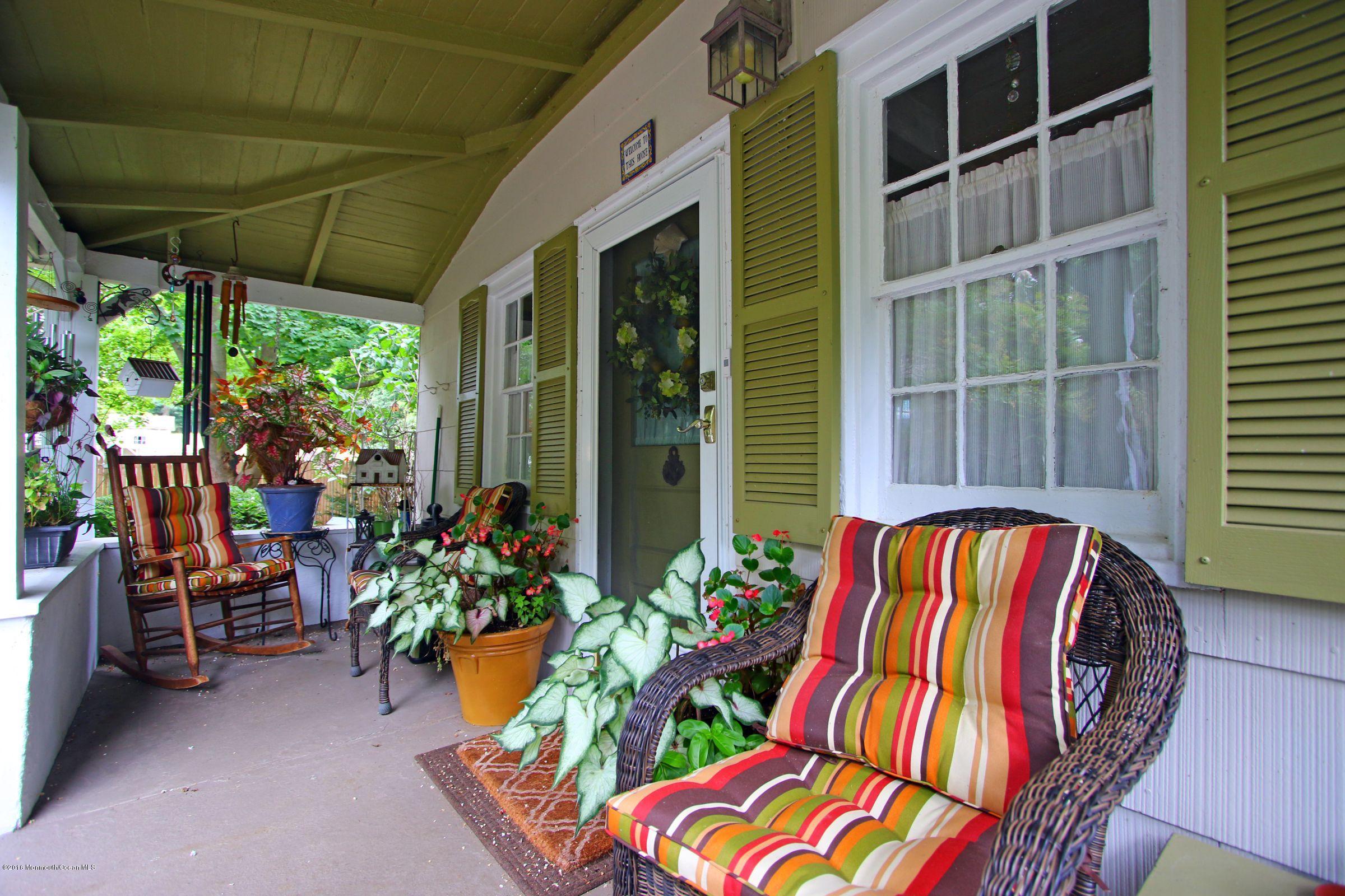 94 Oak Hill Road Red Bank, NJ 07701 - Photo 4 of 26 front porch