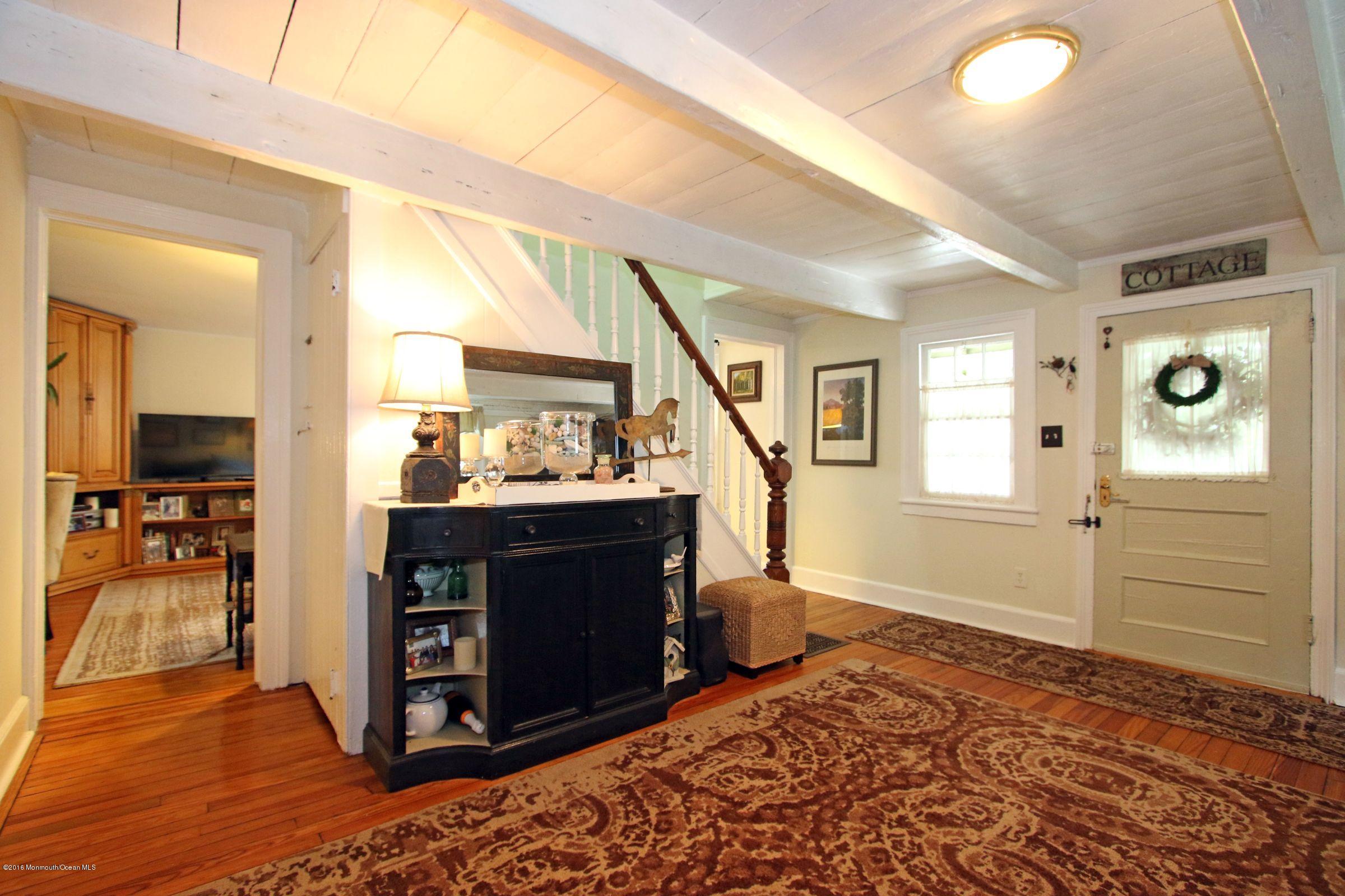94 Oak Hill Road Red Bank, NJ 07701 - Photo 8 of 26 front entry