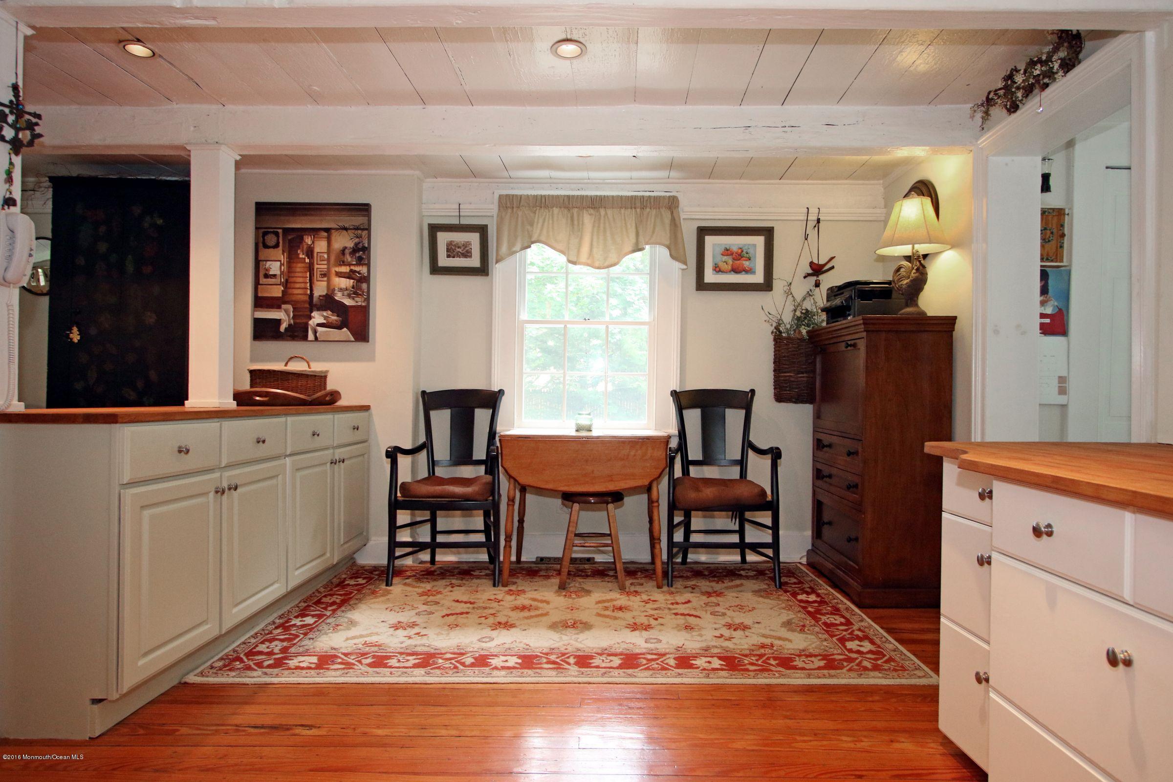 94 Oak Hill Road Red Bank, NJ 07701 - Photo 10 of 26 eat in kitchen