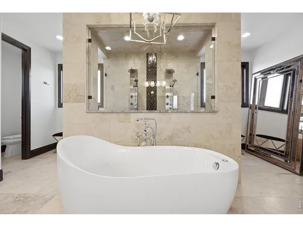 $2,490,000 | 8680 Summerlin Place, Longmont, CO 80503