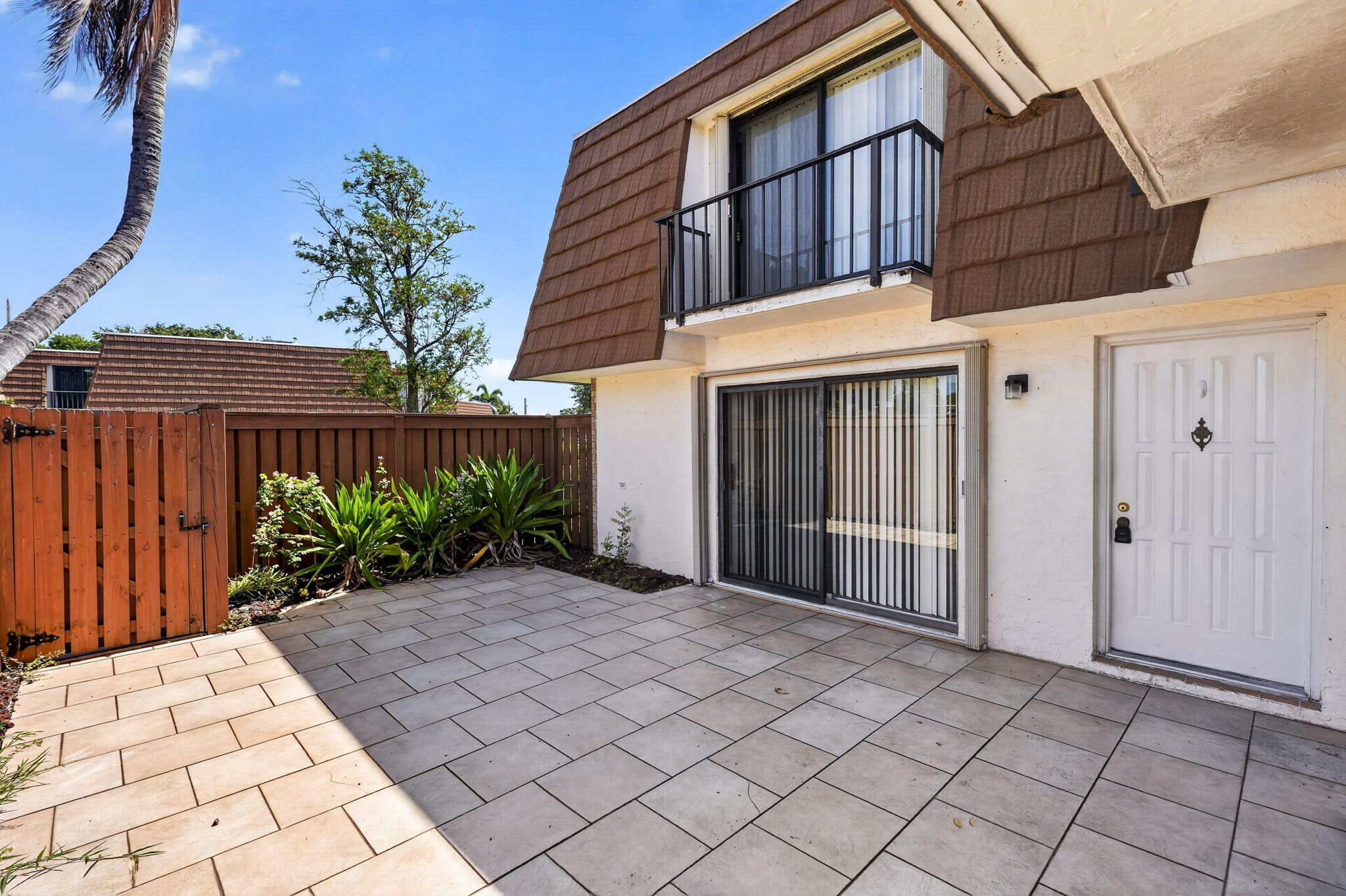 3900 County Line Road, Unit 21D Tequesta, FL 33469 - Photo 6 of 42 .