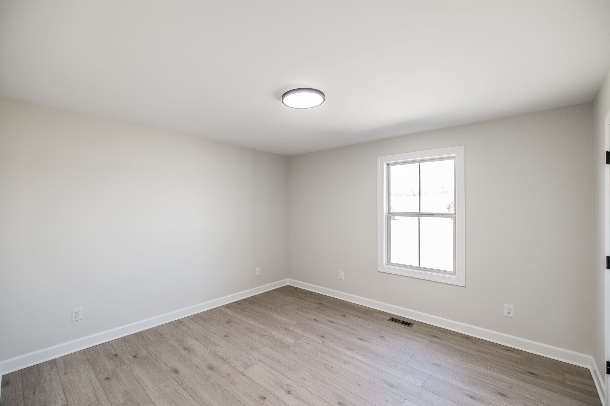 676 Chipman Road Bethpage, TN 37022 - Photo 17 of 31