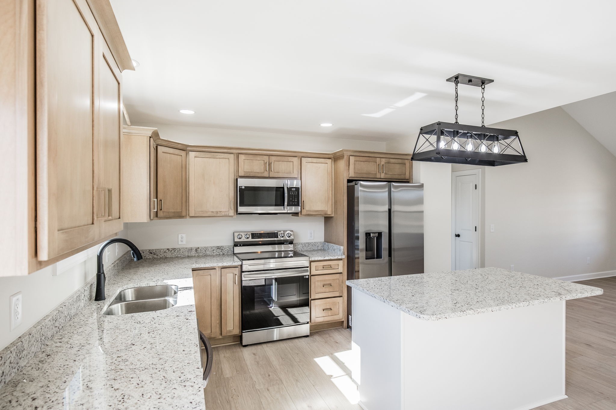 676 Chipman Road Bethpage, TN 37022 - Photo 8 of 31