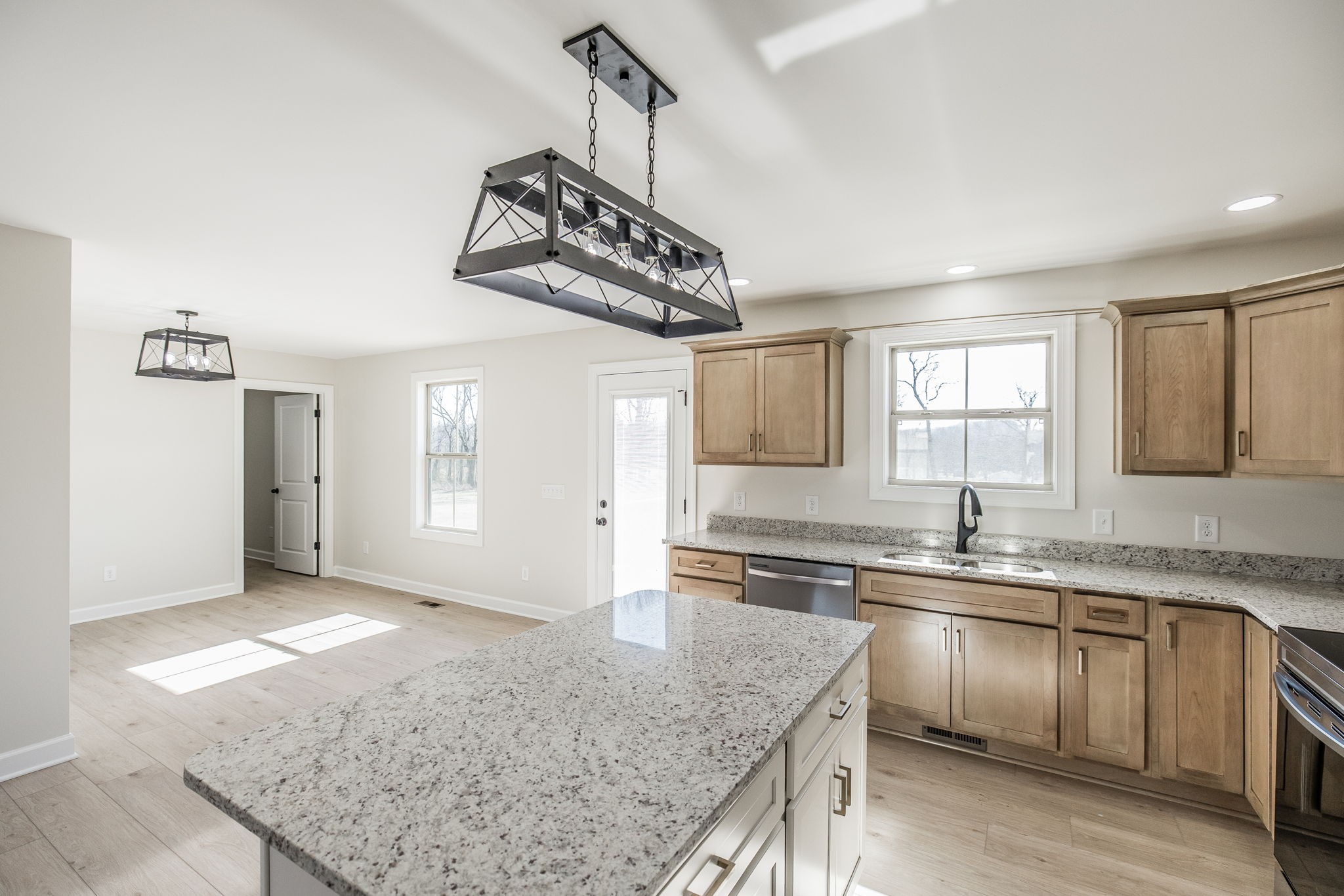 676 Chipman Road Bethpage, TN 37022 - Photo 10 of 31