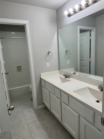 $2,800 | 3734 Bach Street, Rosharon, TX 77583