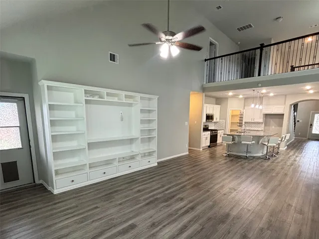 $2,800 | 3734 Bach Street, Rosharon, TX 77583