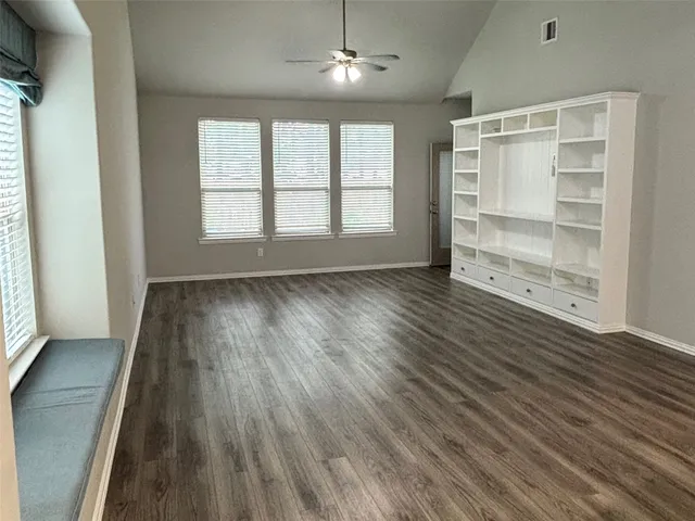 $2,800 | 3734 Bach Street, Rosharon, TX 77583