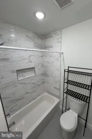 $3,000 | 1713 South 2nd Street, Unit B, Philadelphia, PA 19148