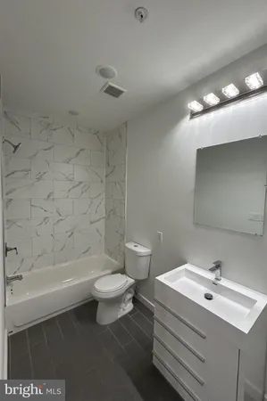 $3,000 | 1713 South 2nd Street, Unit B, Philadelphia, PA 19148