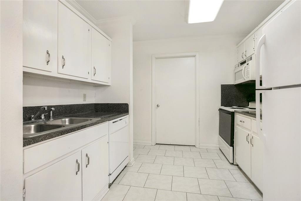 3101 Highland Road, Unit 100 Baton Rouge, LA 70802 - Photo 9 of 13