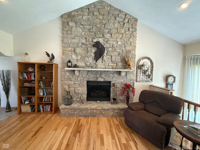 $529,900 | 6483 Private Road 310 West, Brazil, IN 47834