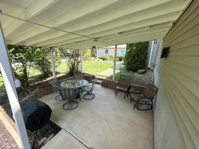 $529,900 | 6483 Private Road 310 West, Brazil, IN 47834