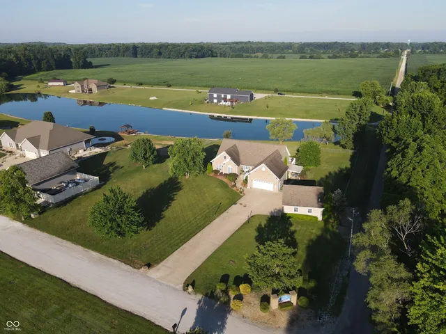 $529,900 | 6483 Private Road 310 West, Brazil, IN 47834