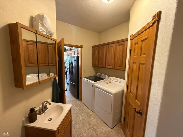 $529,900 | 6483 Private Road 310 West, Brazil, IN 47834