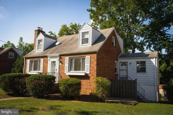 $3,900 | 5915 Ryland Drive, Bethesda, MD 20817