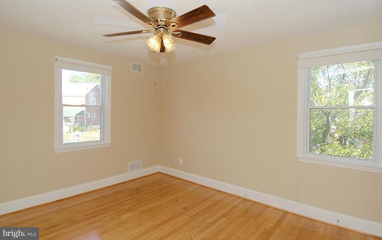 3700 Ridgecroft Road Baltimore, MD 21206 - Photo 14 of 27 Bedroom