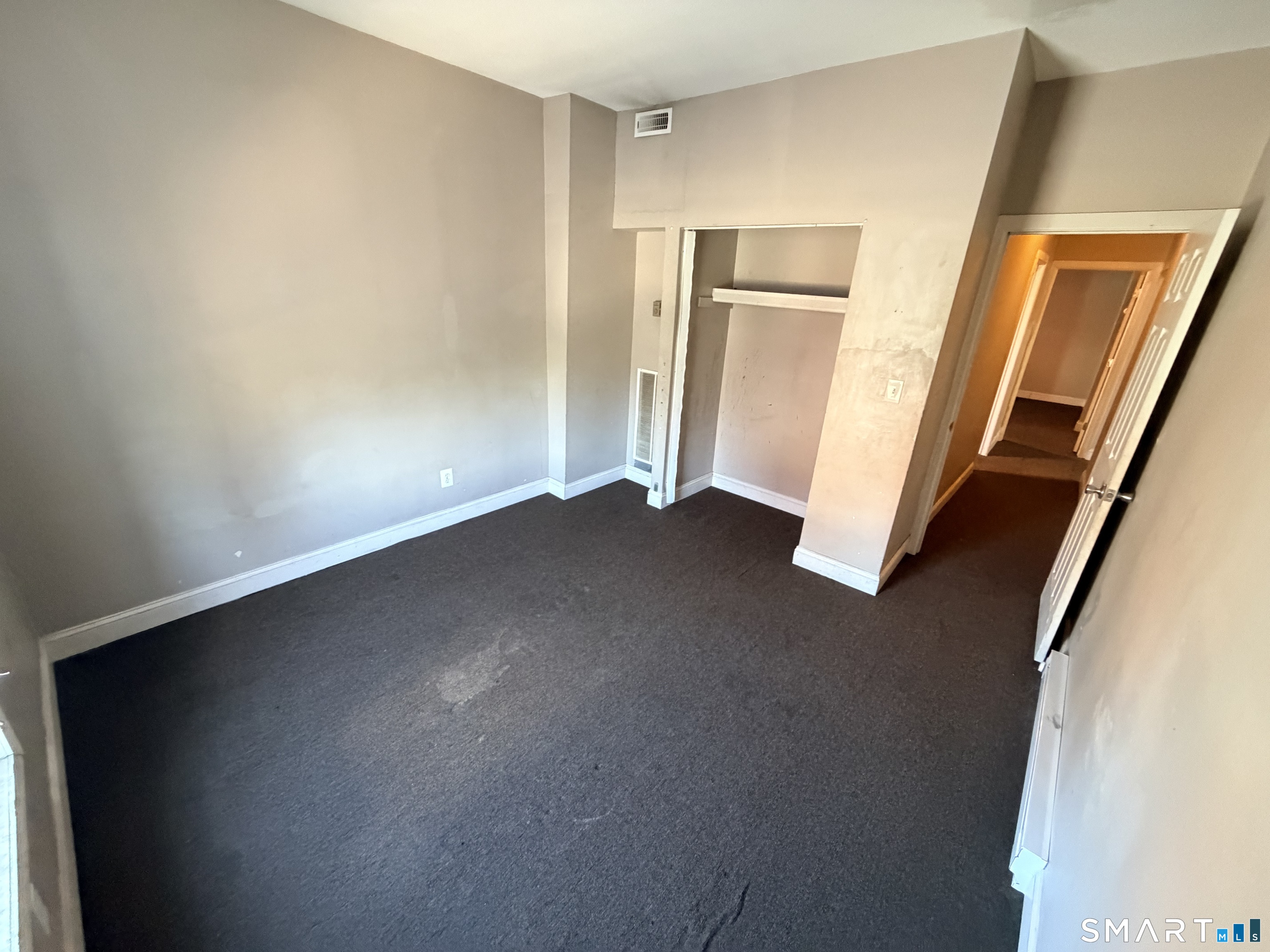 51 Seyms Street, Unit 2 Hartford, CT 06120 - Photo 9 of 13 an empty room with closet
