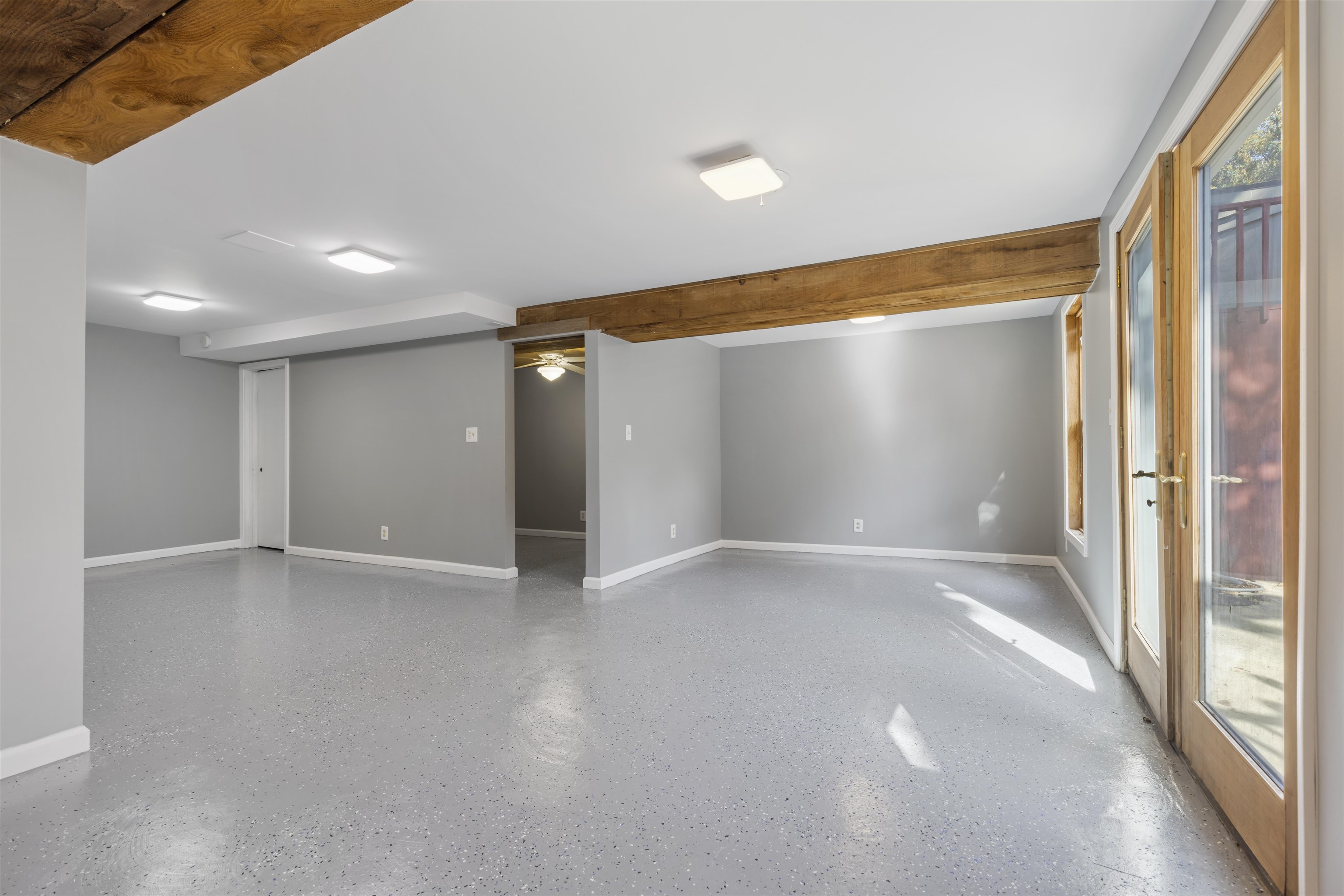 6764 Rydberg Road Rockford, IL 61109 - Photo 15 of 25 Gallery Image 15