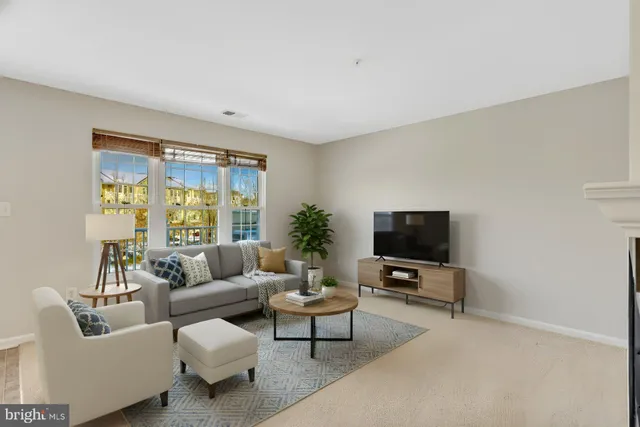 $500,000 | 42213 Black Rock Terrace, Aldie, VA 20105