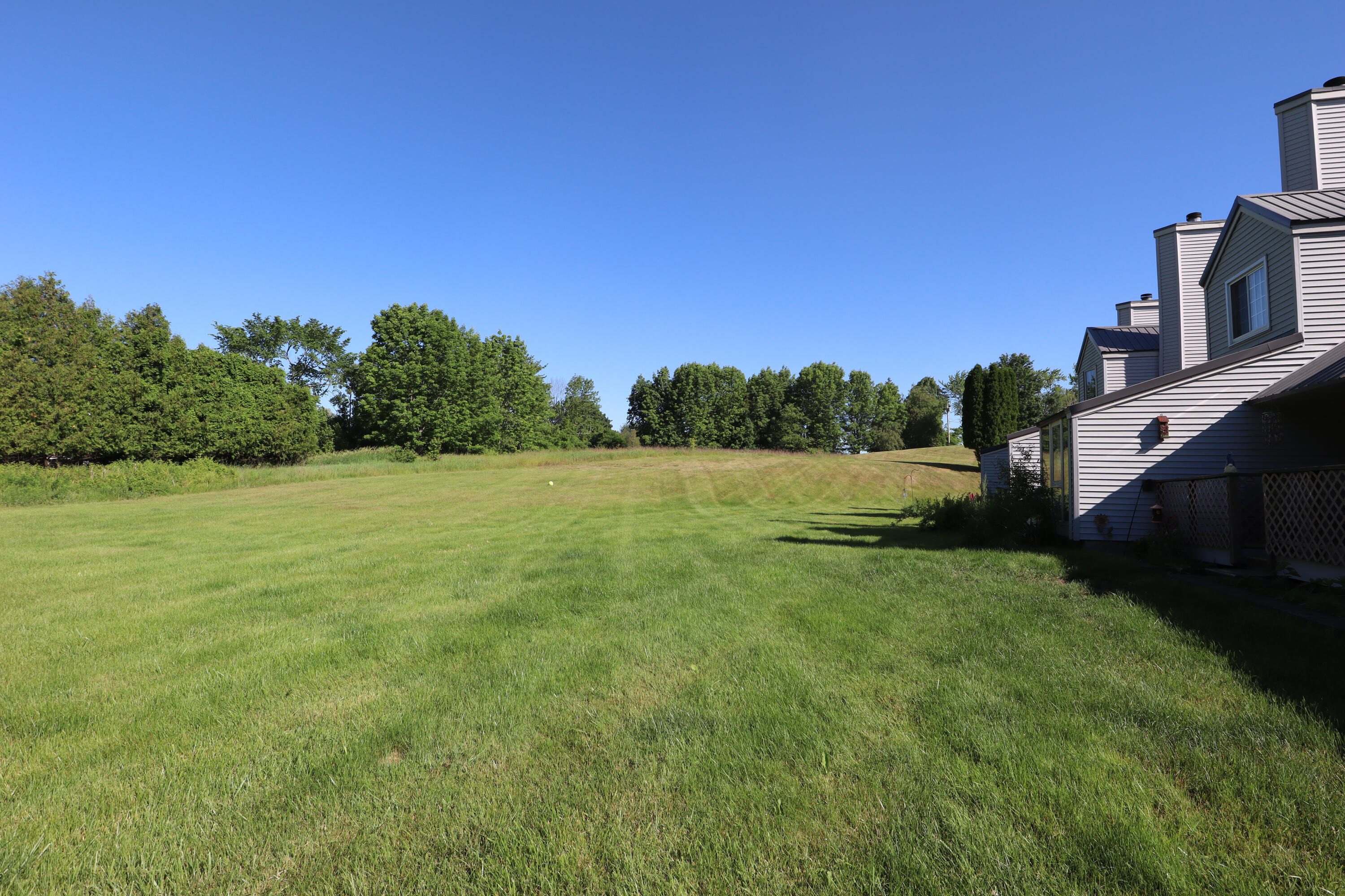 19 Meadowbrook Drive, Unit 4 Gorham, ME 04038 - Photo 42 of 42 IMG_1498