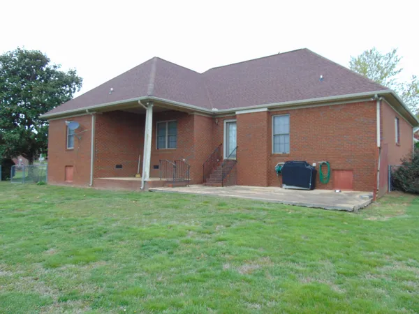 $354,900 | 17 Eastridge Road, Fayetteville, TN 37334