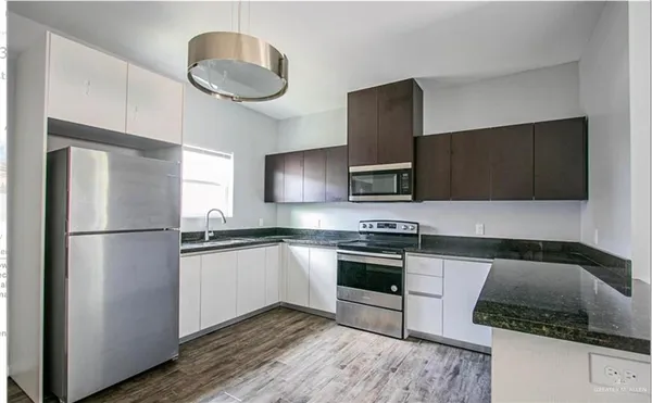 $950 | 3907 Valeria Street, Unit 1, Edinburg, TX 78541