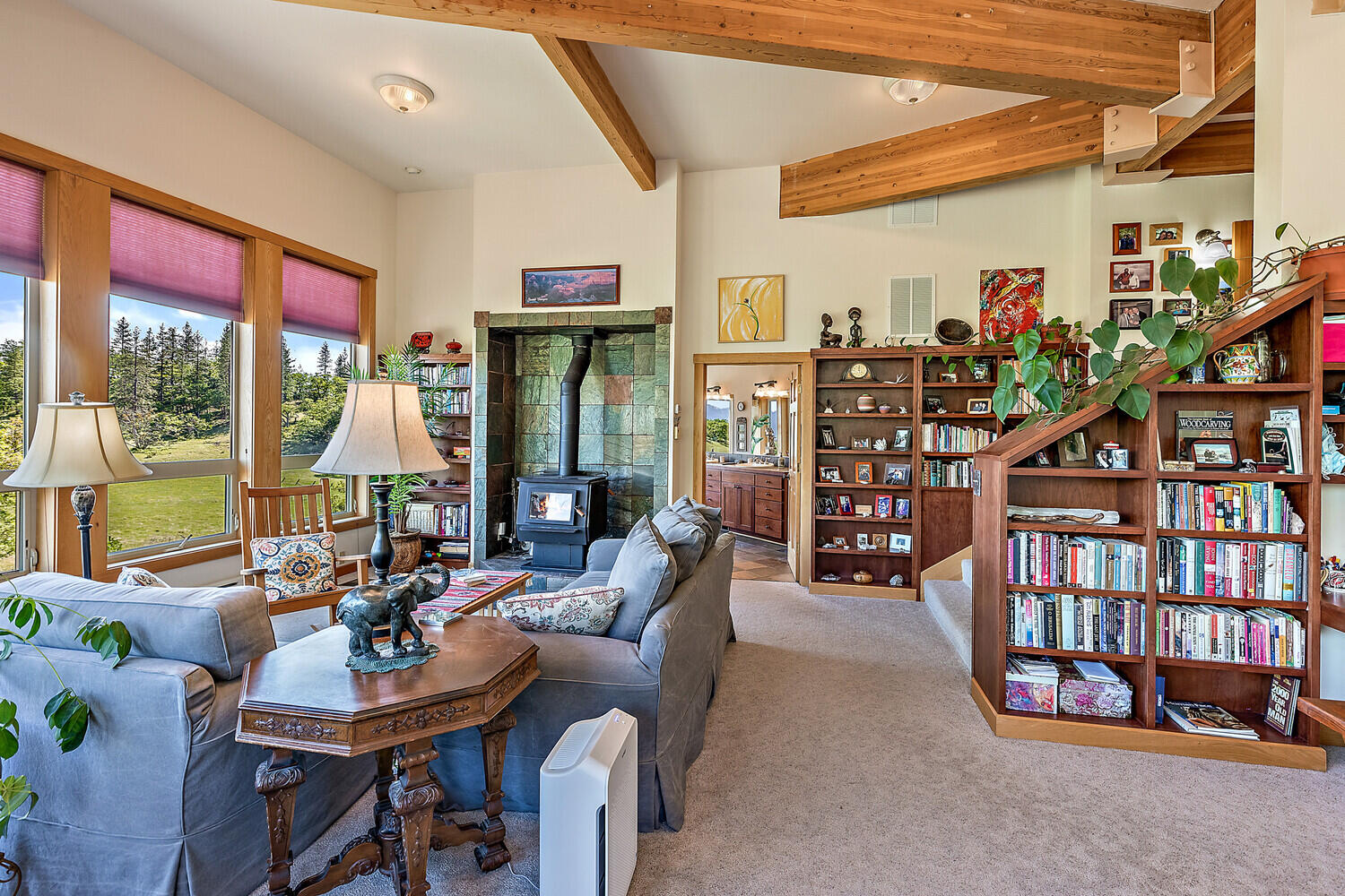 2560 North Valley View Road Ashland, OR 97520 - Photo 38 of 53 85.8